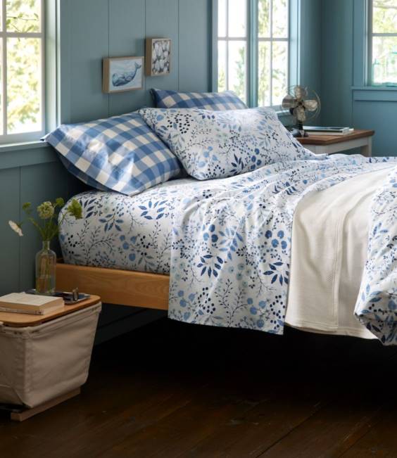 LLBean 280-Thread-Count Pima Cotton Pillowcases Check Set of Two Unisex J46J4464 Bedding White/Mid-Blue