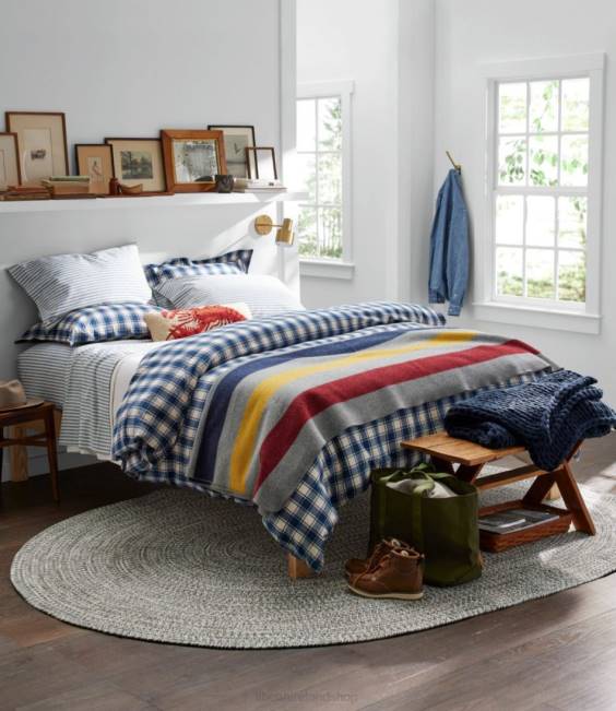 LLBean All-Weather Braided Rug Concentric Pattern Oval Unisex J46J5518 Home Goods Indigo Multi