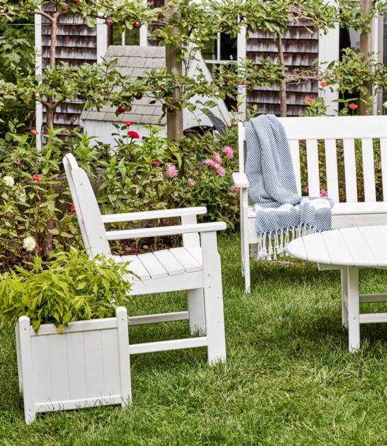 LLBean All-Weather Garden Chair Unisex J46J4476 Backyard  Patio White