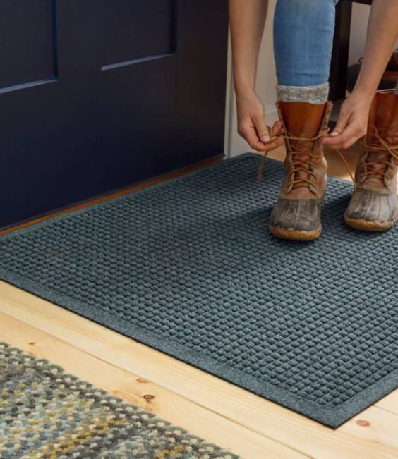 LLBean Everyspace Recycled Waterhog Mat Square Unisex J46J6331 Home Goods Charcoal