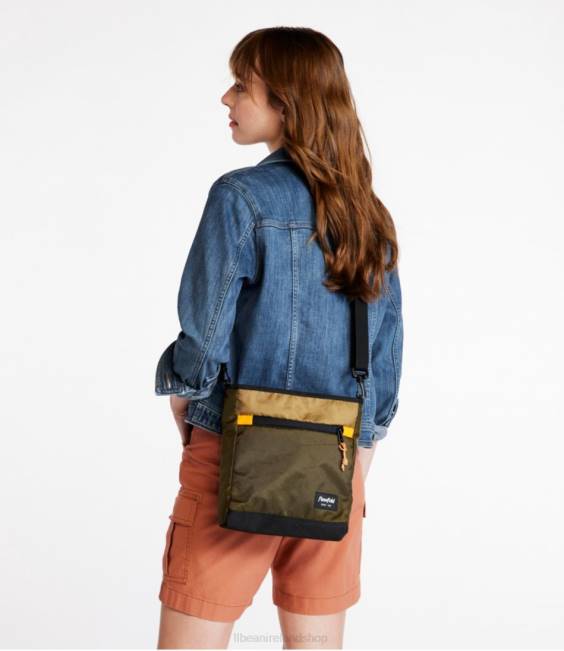 LLBean Flowfold Crossbody Bag II Unisex J46J2347 Accessories Navy