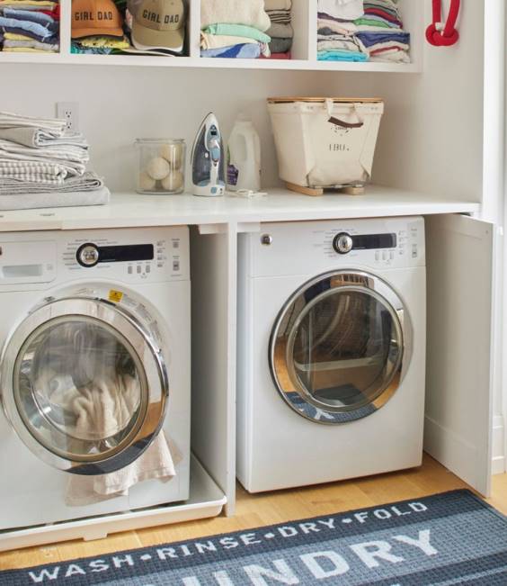 LLBean Steele Small Carry Basket With Wood Runners Unisex J46J2888 Home Decor Natural