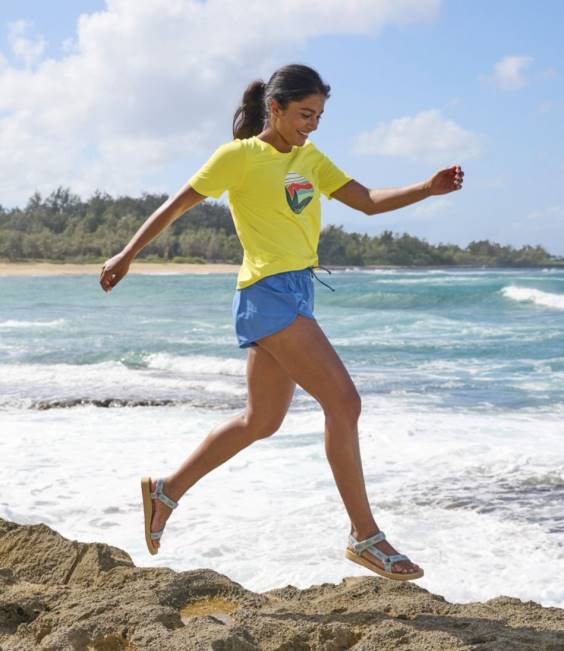 LLBean UPF 50+ Knit Shorts Women J46J4814 Clothing Darkest Navy