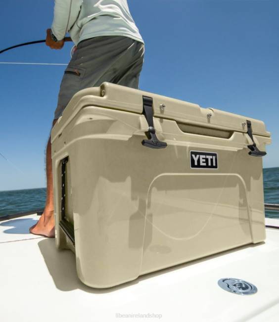 LLBean Yeti Tundra 45 Cooler Unisex J46J1350 Camping Kitchen Tan